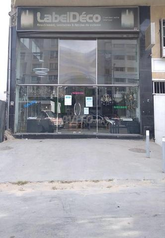 محل تجاري 300 م² للإيجار في الدار البيضاء — Photo 4