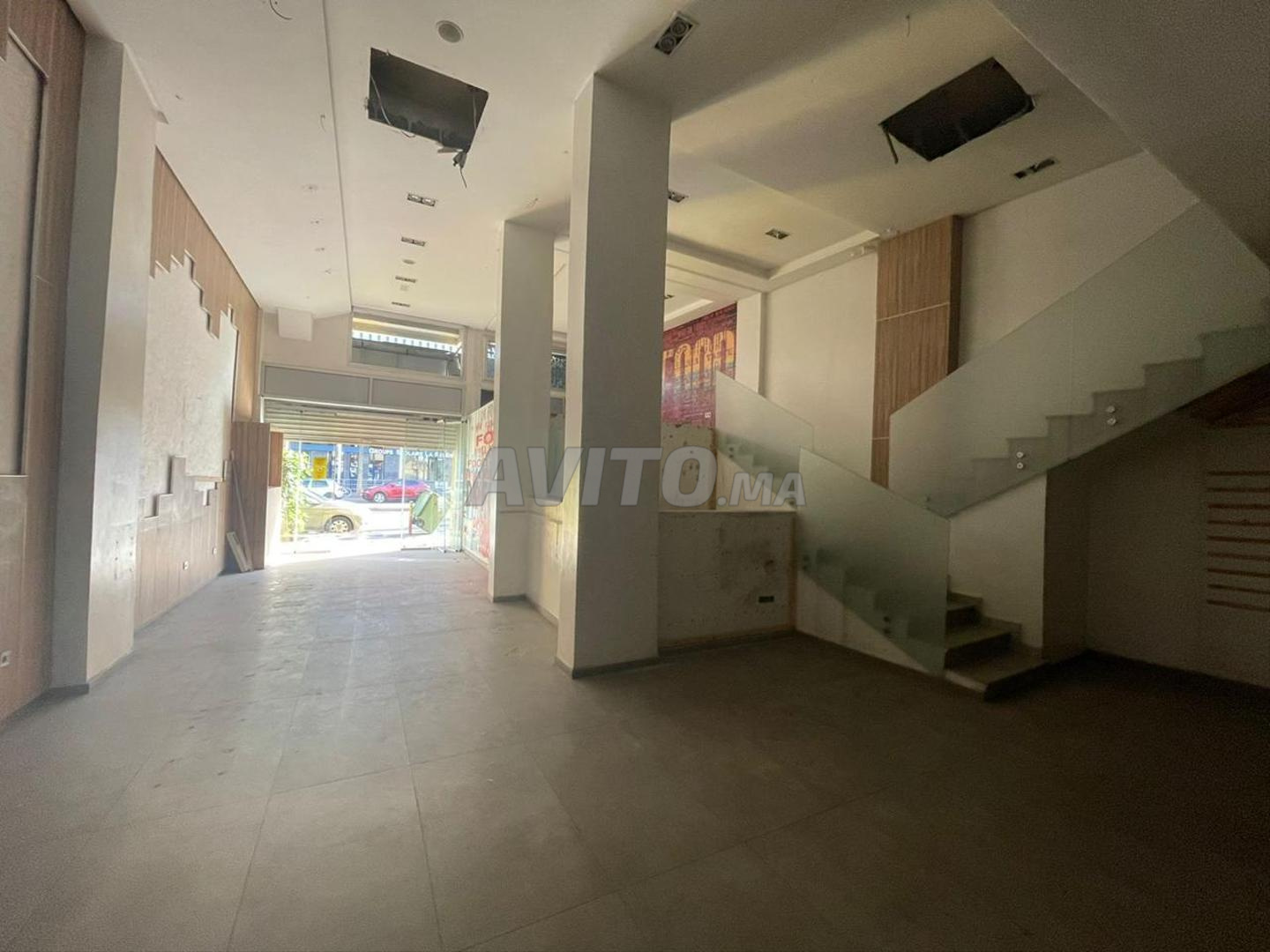 محل تجاري 300م² للإيجار في الدار البيضاء — Photo 3