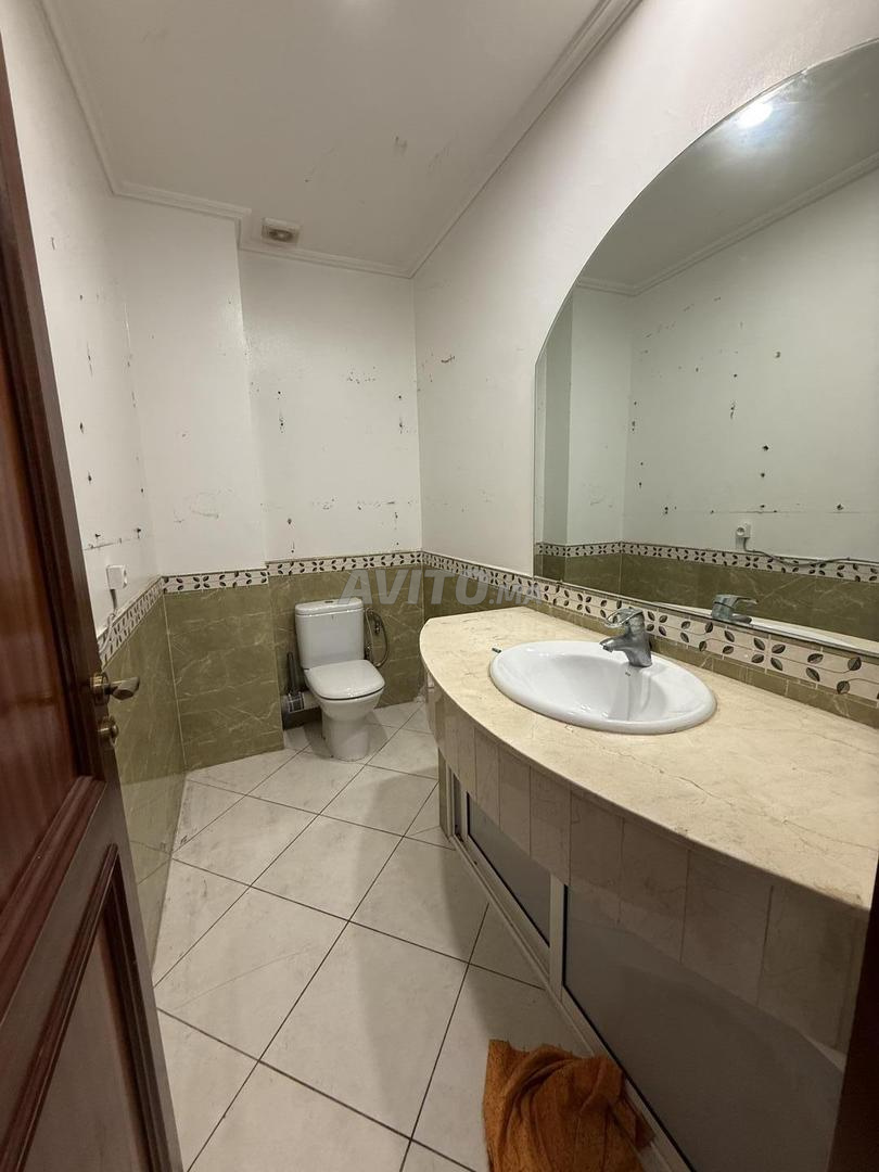 3-Bedroom Apartment 140 m² for Rent in Casablanca (California) — Photo 14