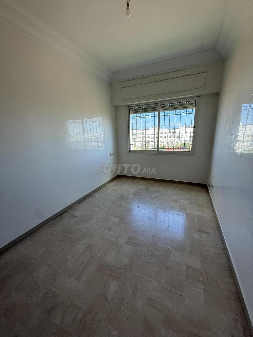 3-Bedroom Apartment 140 m² for Rent in Casablanca (California) — Photo 26