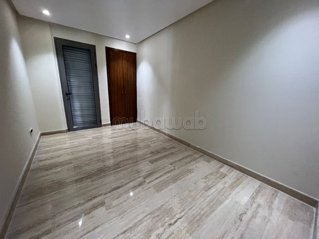 شقة 160م² للإيجار في الدار البيضاء - Gauthier — Photo 8
