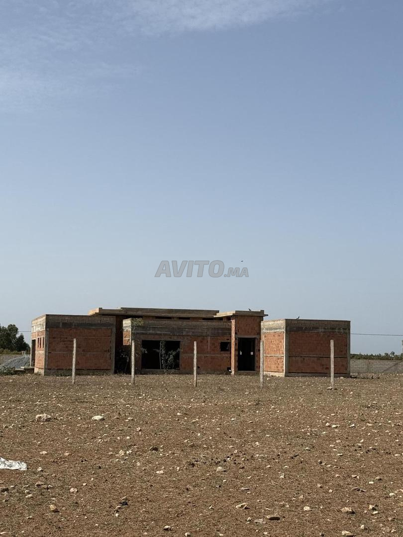 فيلا 14000 متر مربع للبيع في بير جديد — Photo 8