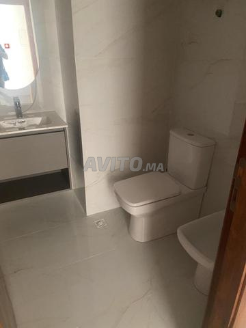 Bureau 57 m² à louer à Tanger — Photo 8