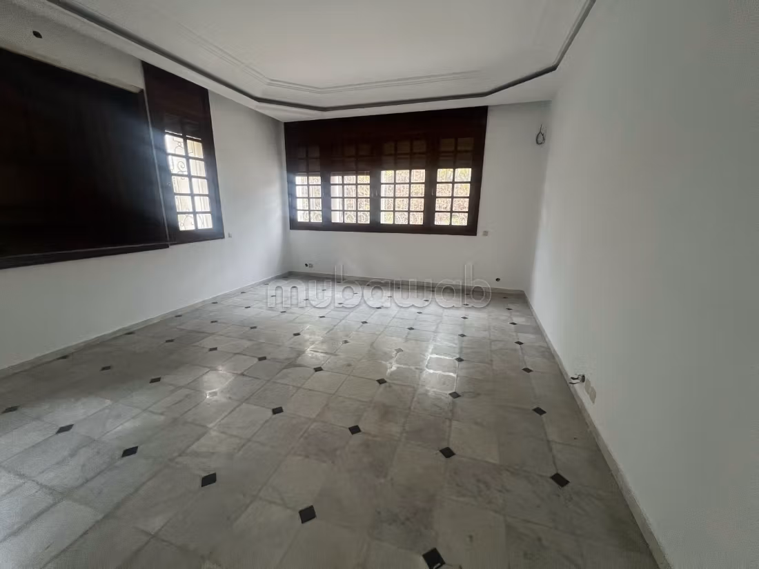 Bureau 900 m² à louer à Casablanca — Photo 6