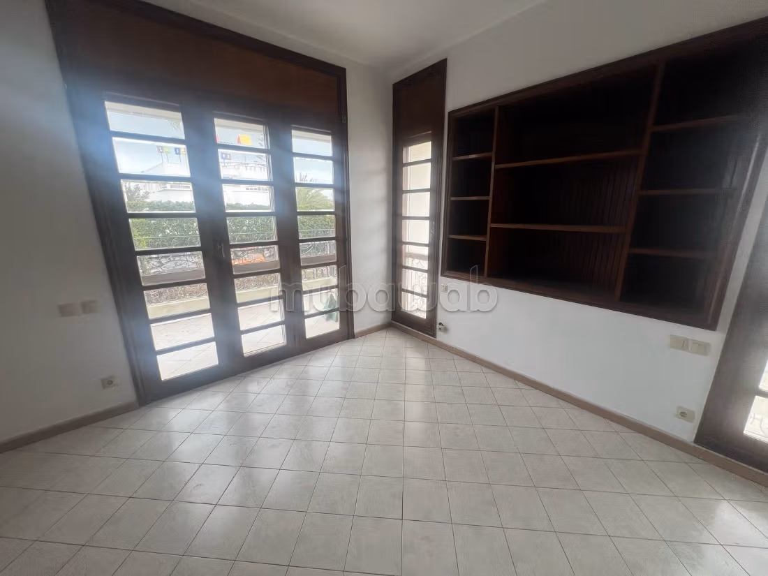 Bureau 900 m² à louer à Casablanca — Photo 16