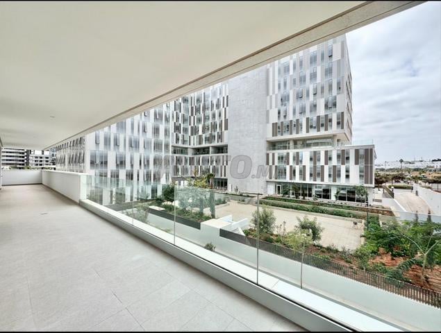 Apartment 185 m² for rent in Casablanca Finance City — Photo 8