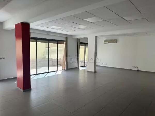 Bureau neuf 140 m² à louer à Casablanca — Photo 7