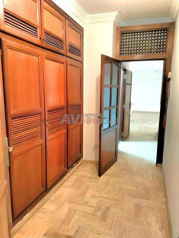 Office 153 m² for rent in Casablanca — Photo 5