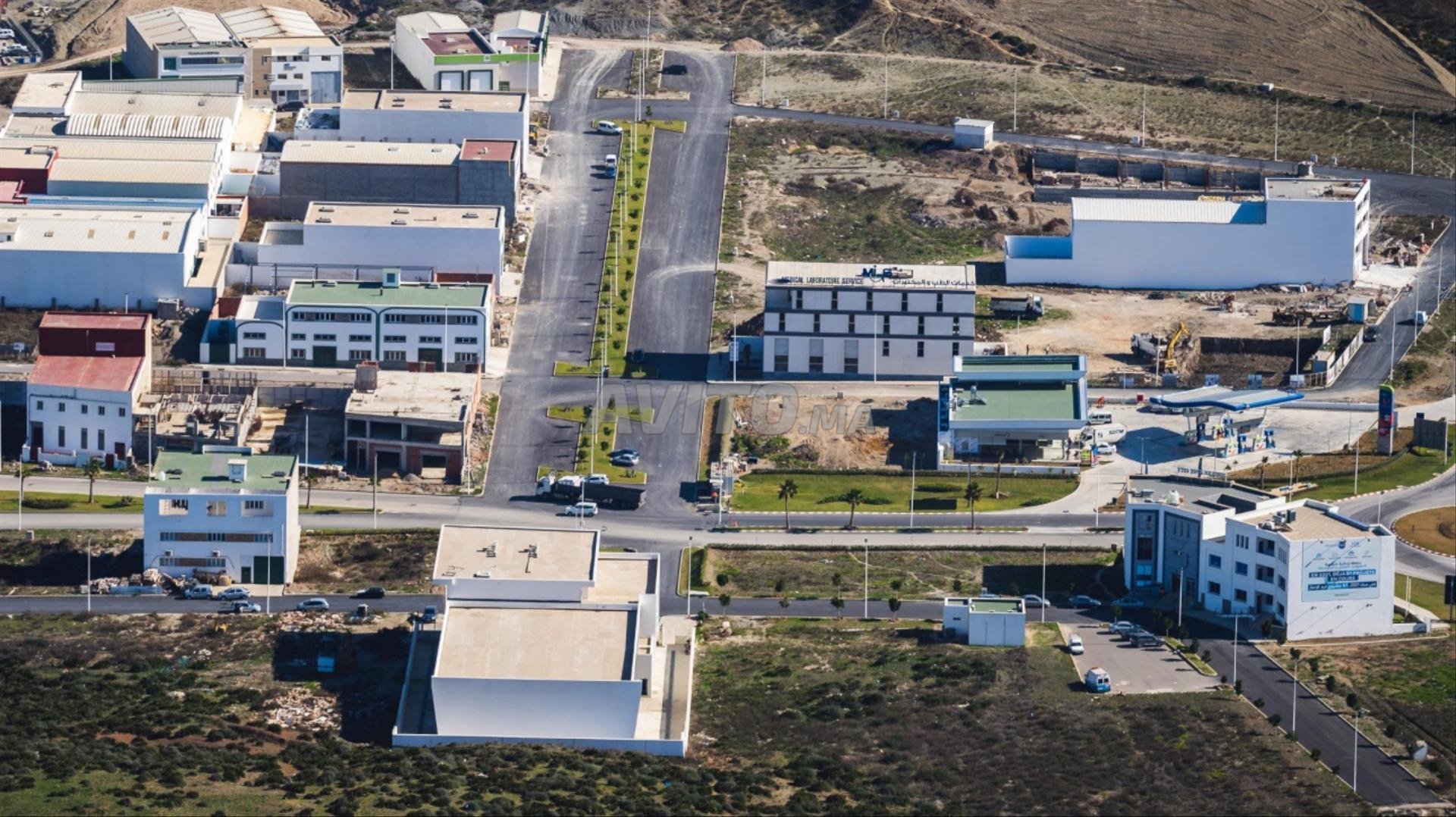 Usine Moderne 1200 m² à vendre à Tétouan — Photo 12