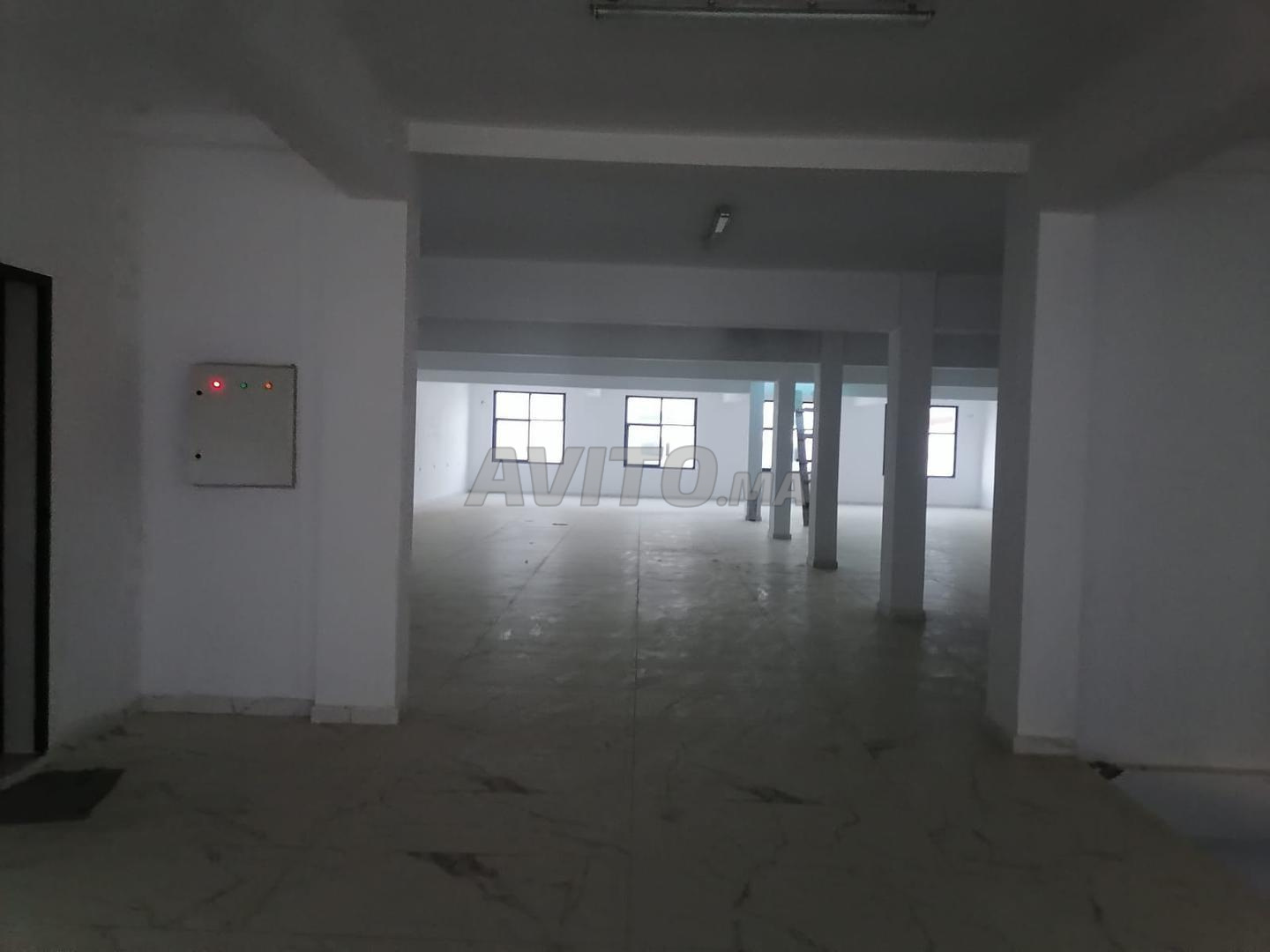 Usine Moderne 1200 m² à vendre à Tétouan — Photo 14