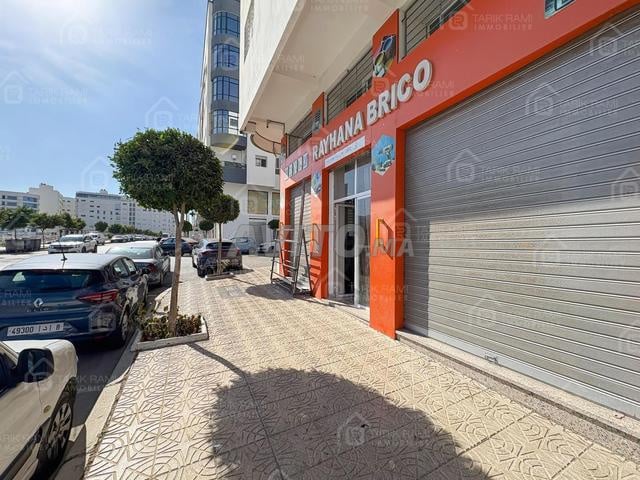Local commercial 87 m² à louer à Mesnana, Tanger — Photo 2