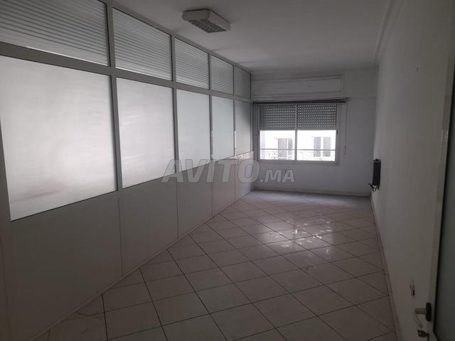 Office 140 m² for rent in Casablanca, Hospitals Quarter — Photo 12