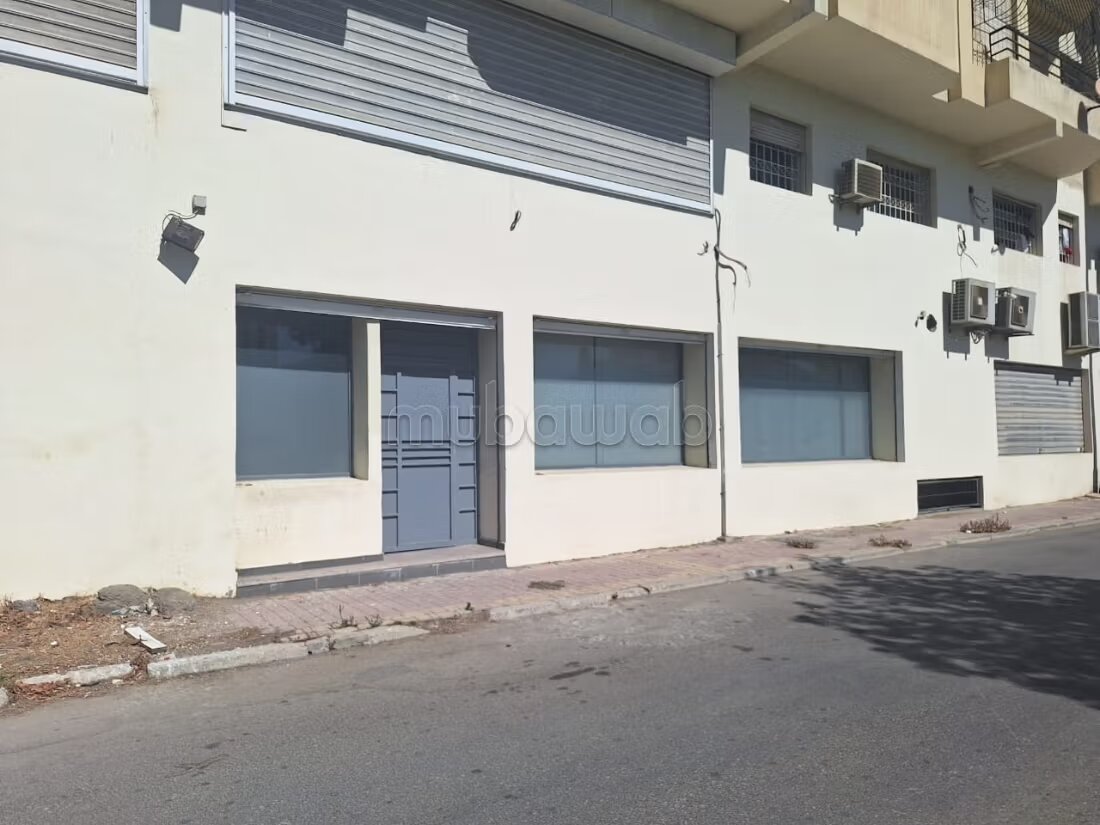 مكتب للايجار 610م² في طنجة — Photo 12
