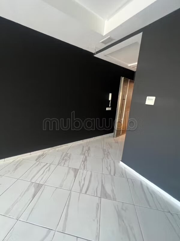 مكتب 50 متر مربع للإيجار في طنجة — Photo 7