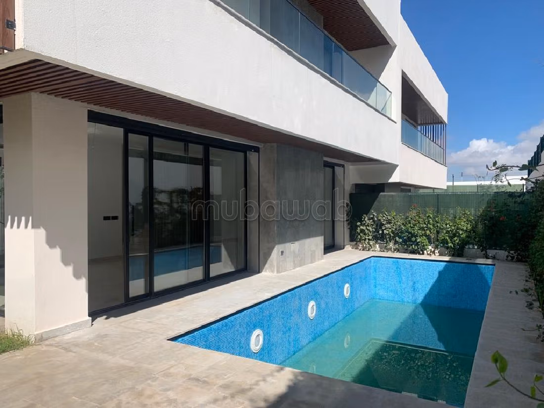 Villa 350 m² for rent in Bouskoura CGI — Photo 2