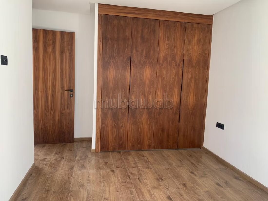 Villa 350 m² for rent in Bouskoura CGI — Photo 24