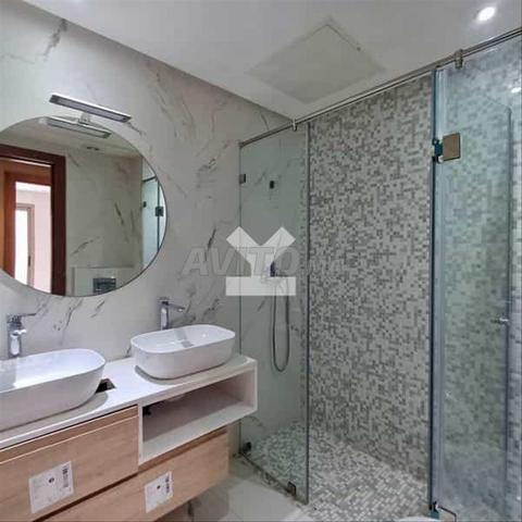 شقة 97 متر مربع للإيجار في الدار البيضاء — Photo 8
