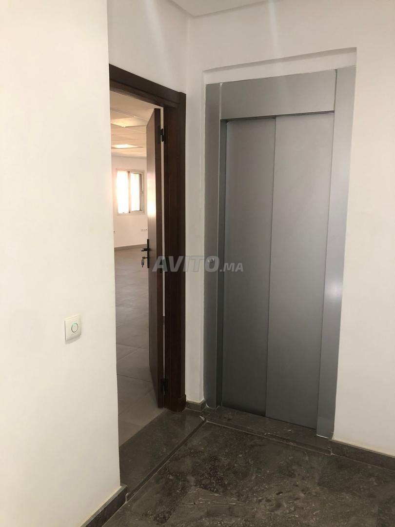 مكتب للايجار ١٧٢ م٢ بوسكورة — Photo 6