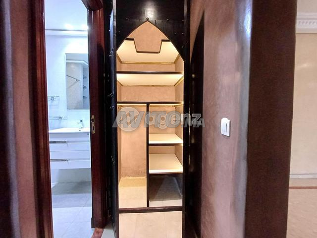 شقة 98 م² للبيع في الدار البيضاء مأريف — Photo 9