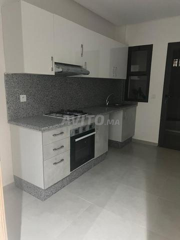 Appartement 97 m² à louer à Témara — Photo 11
