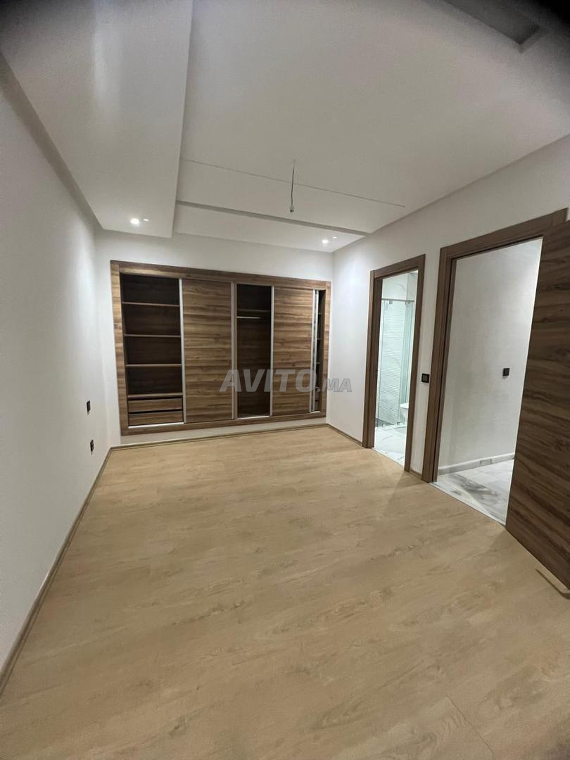 Appartement 97 m² à louer à Témara — Photo 8