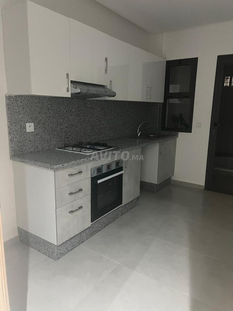Appartement 97 m² à louer à Témara — Photo 12