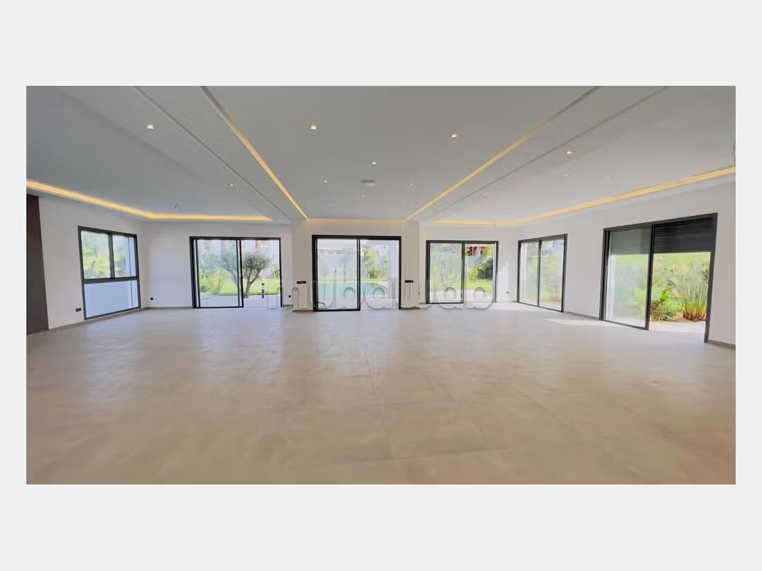 Villa 1800 m² à louer à Rabat — Photo 3