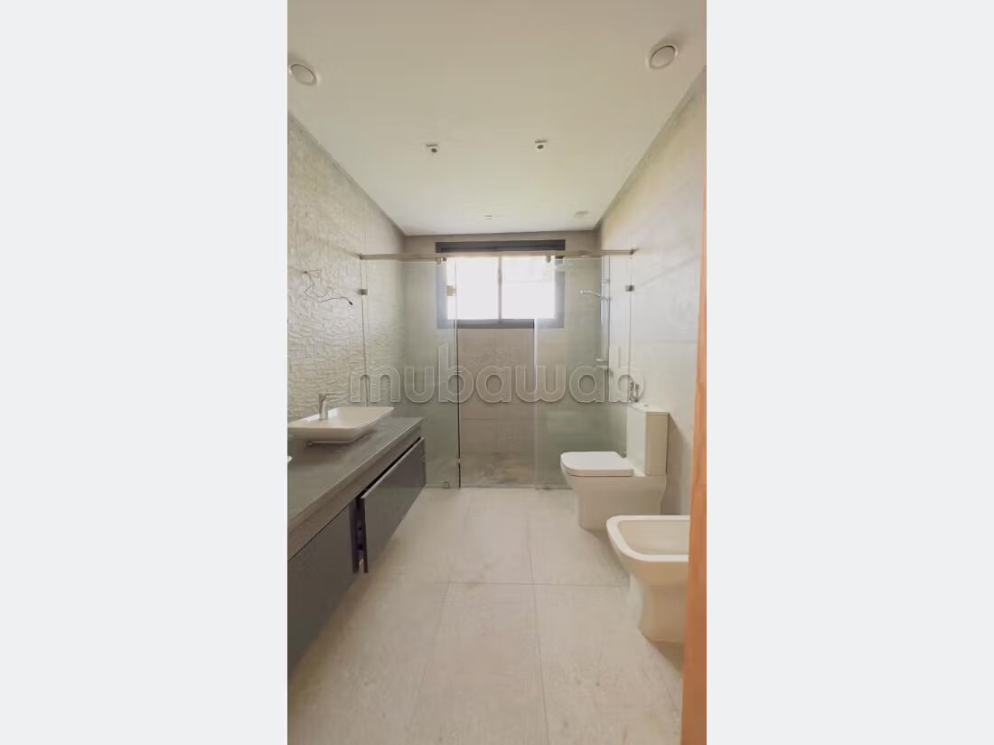 Villa 1800 m² à louer à Rabat — Photo 15