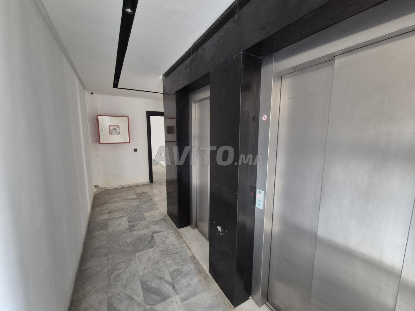 مكتب 41 متر مربع للإيجار في مكناس — Photo 19