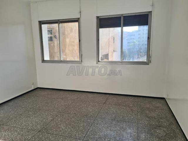160 m² Office for Rent in Casablanca City Centre — Photo 8