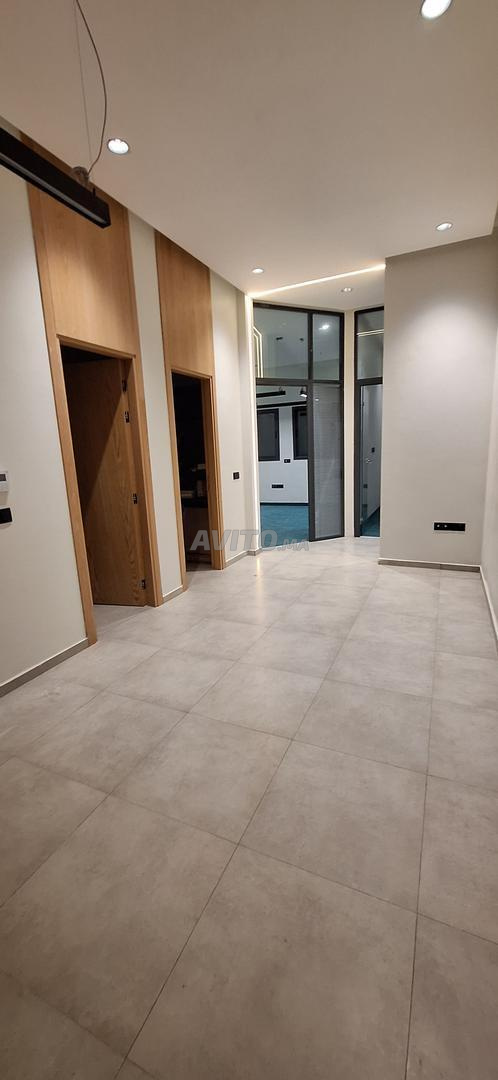 Office 150 m² for sale in Rabat — Photo 8
