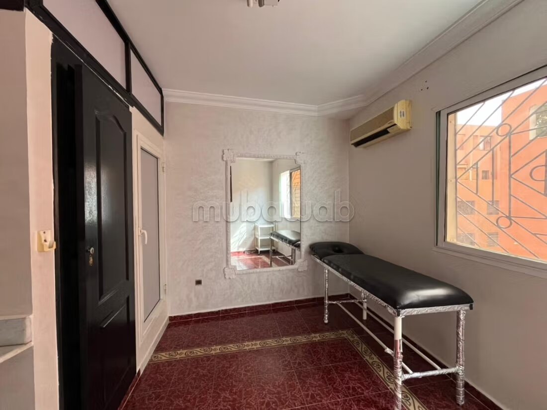 مكتب 99 م² للايجار في مراكش (الغيزي) - 17000 درهم شهريًا — Photo 17