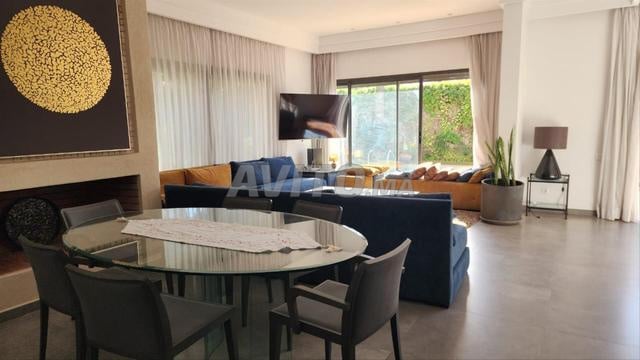 Luxurious furnished villa for rent