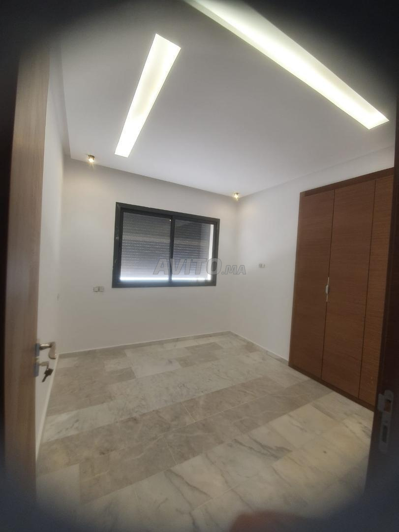 شقة 3 غرف 125 م² للإيجار في الرباط (منزه) — Photo 19