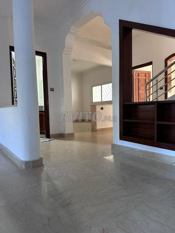 فيلا 300 م² للإيجار في الرباط – حي الرياض — Photo 6
