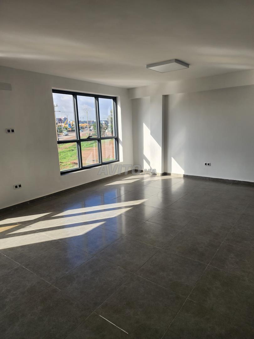 Bureau 55 m² à vendre à Tit Mellil — Photo 9