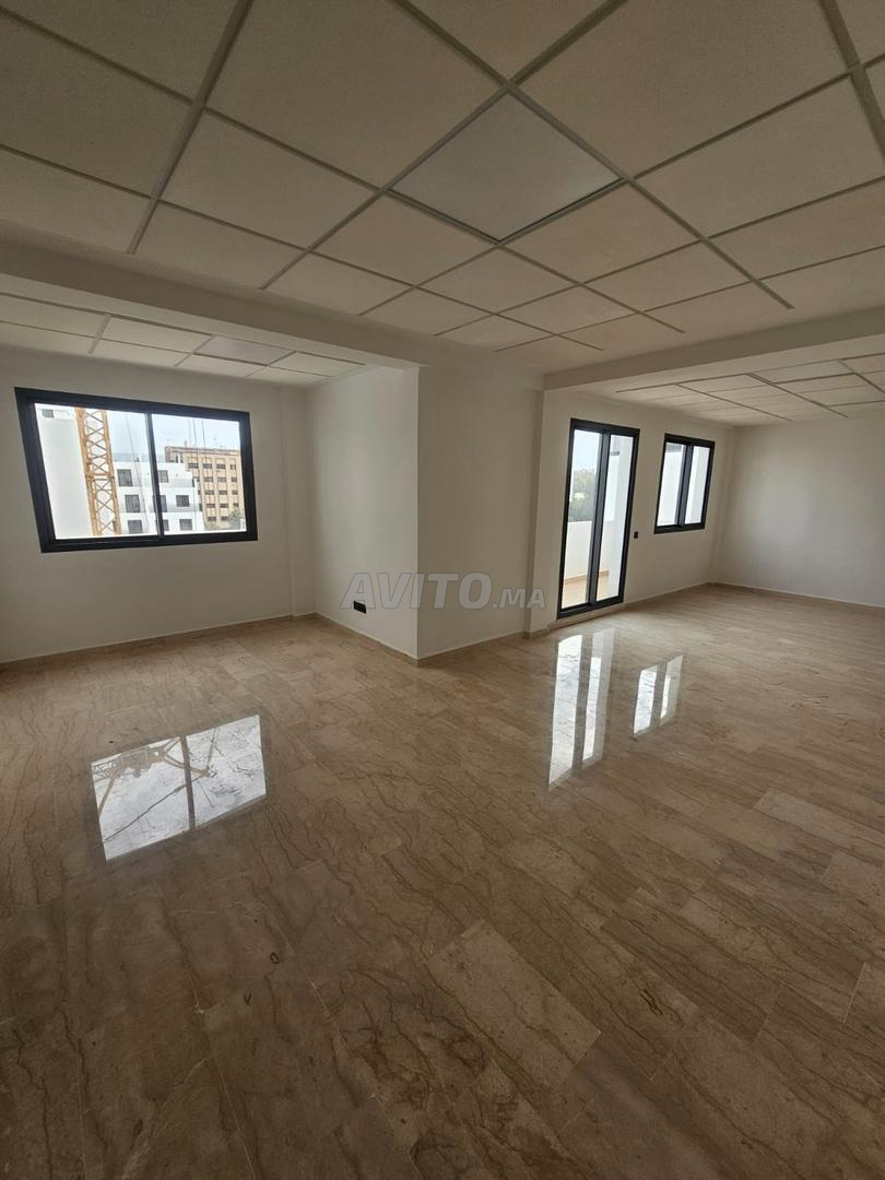 81 m² Office for Rent in Casablanca, Hospital District — Photo 4