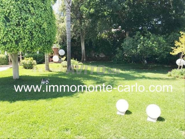Villa 2000 m² à louer à Souissi Rabat — Photo 15
