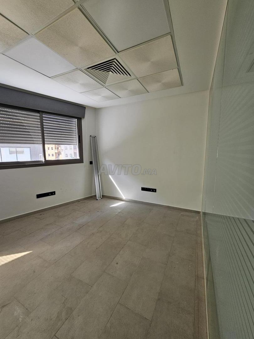 58 m² Office for Rent in Mohammédia — Photo 11