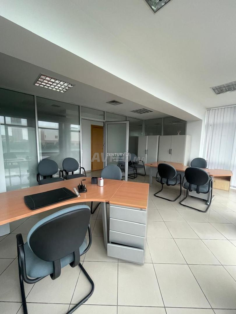 Furnished Office 90 m² for Rent in Mohammédia (Parc District) — Photo 12