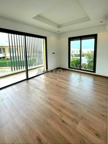 Villa 200 m² for Rent in Casablanca (Dar Bouazza) — Photo 6