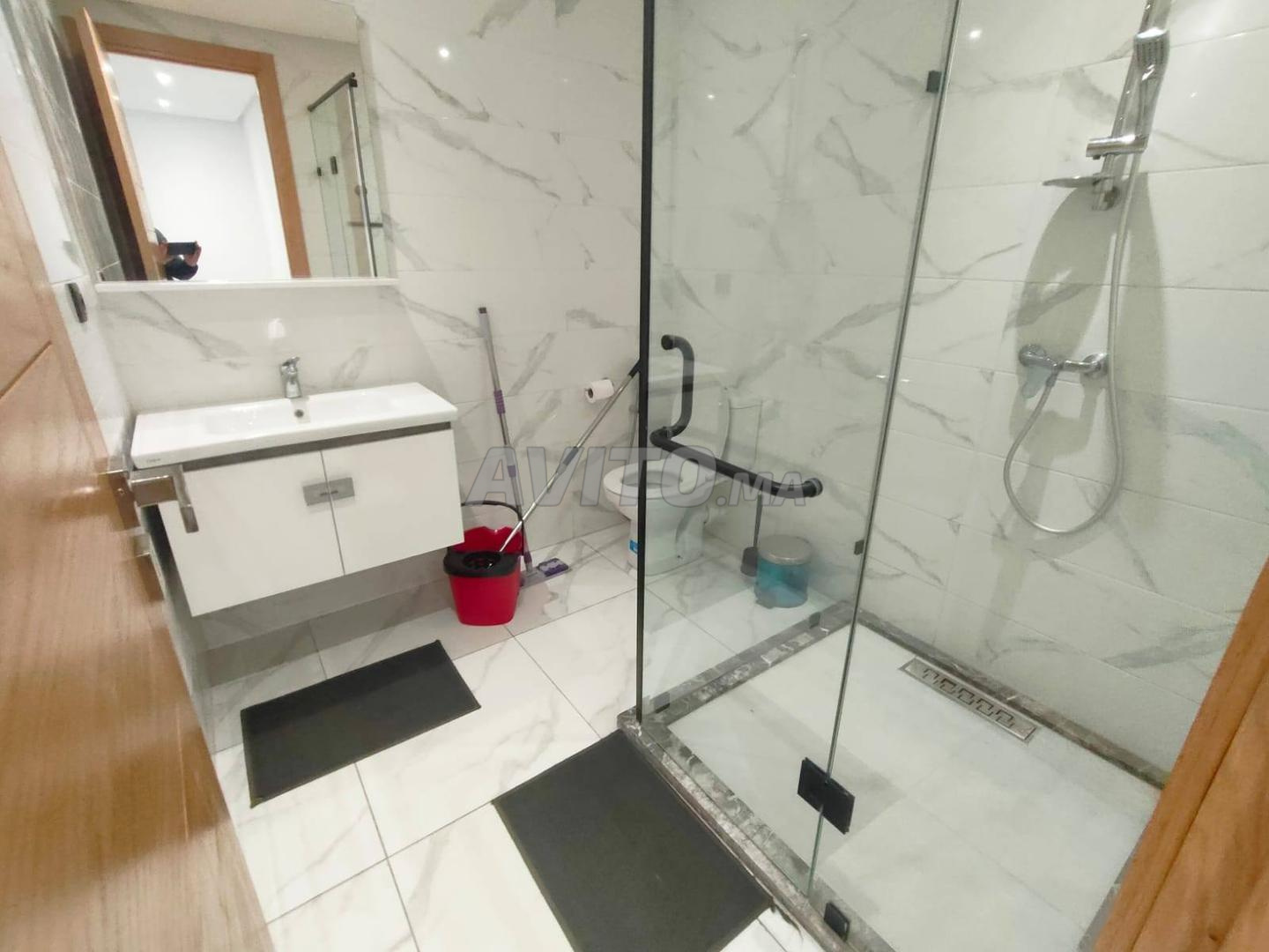 1-Bedroom Apartment 45 m² for Rent in Casablanca (Oasis District) — Photo 15
