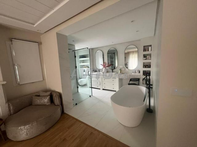 Villa meublée 650 m² à louer à Bouskoura — Photo 8
