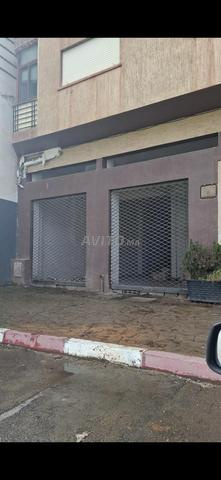Commercial store for rent