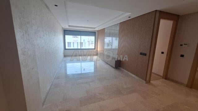 Appartement neuf 86 m² à louer à Casablanca (Centre-ville) — Photo 2