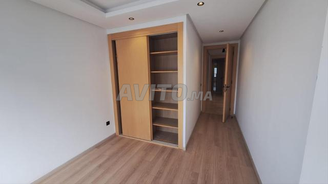 Appartement neuf 86 m² à louer à Casablanca (Centre-ville) — Photo 6