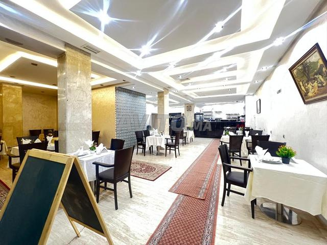 Commercial Local 376 m² for Rent in Casablanca — Photo 13