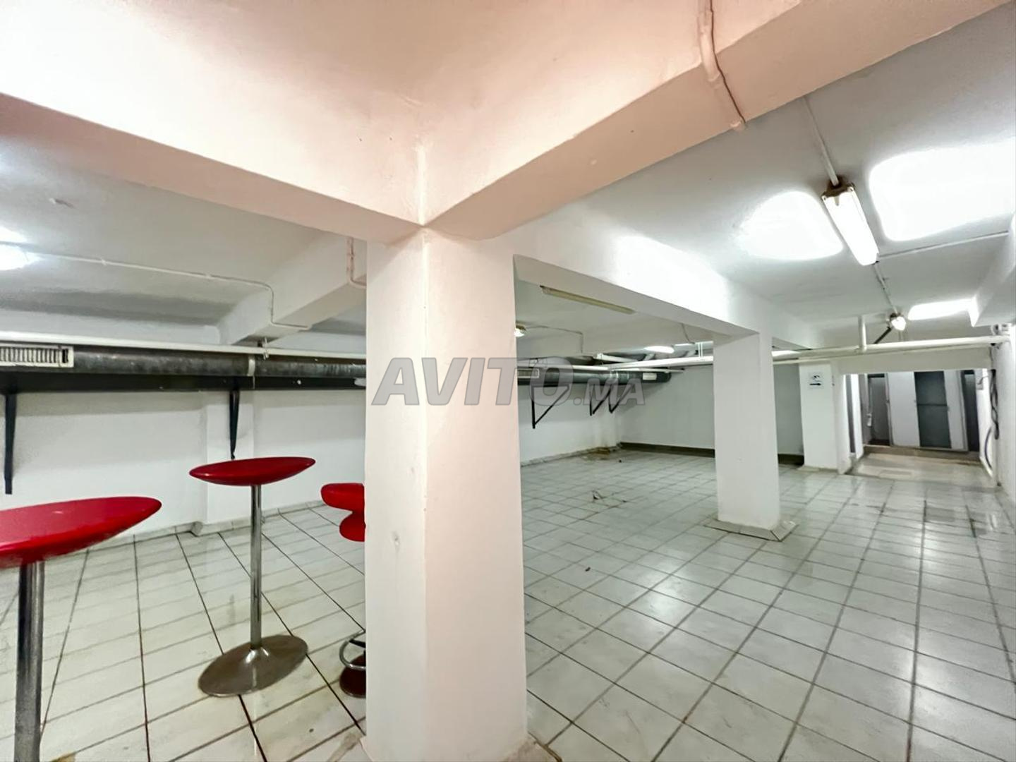Commercial Local 376 m² for Rent in Casablanca — Photo 24