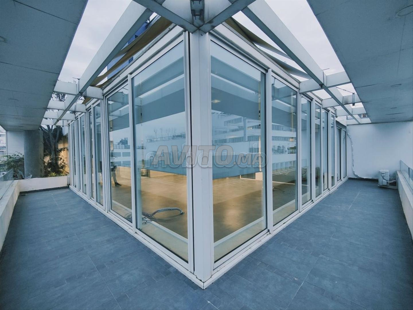 شقة غير سكنية ٩٣٢ م٢ للإيجار في الدار البيضاء Gauthier — Photo 13