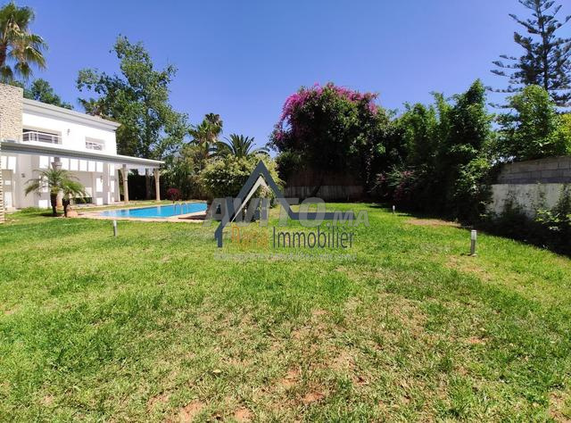 فيلا للايجار 2000 م² في الرباط - سويسي — Photo 31